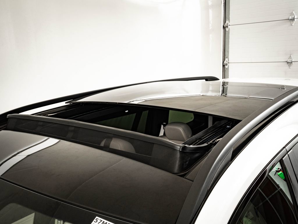 Used 2025 Mercedes-Benz GLS 450 4MATIC image 14