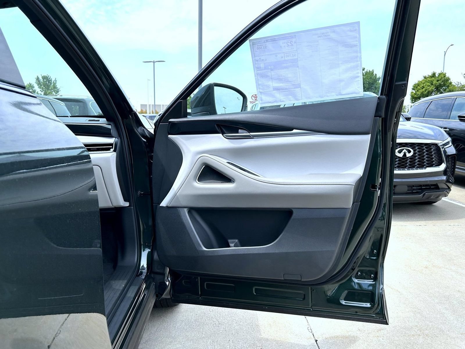 New 2027 INFINITI QX65 Autograph w/ Cargo Package AWD/4WD image 16