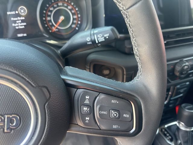 Used 2025 Jeep Gladiator Sport AWD/4WD image 22