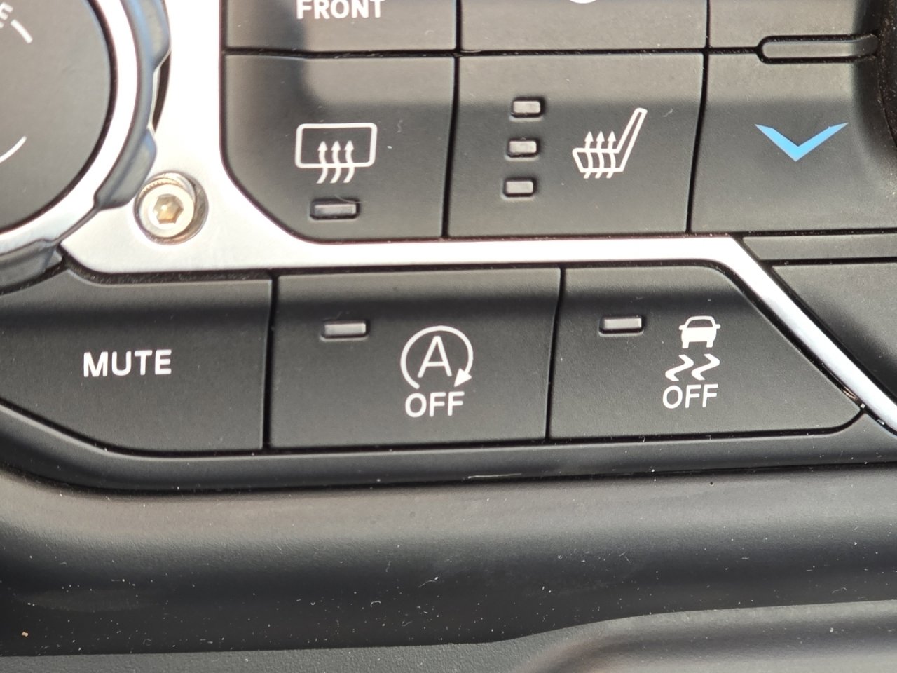 Used 2021 Jeep Gladiator Mojave w/ Dual Top Group image 8