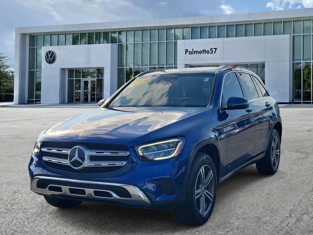 Used 2020 Mercedes-Benz GLC 300 4MATIC w/ Multimedia Package image 3
