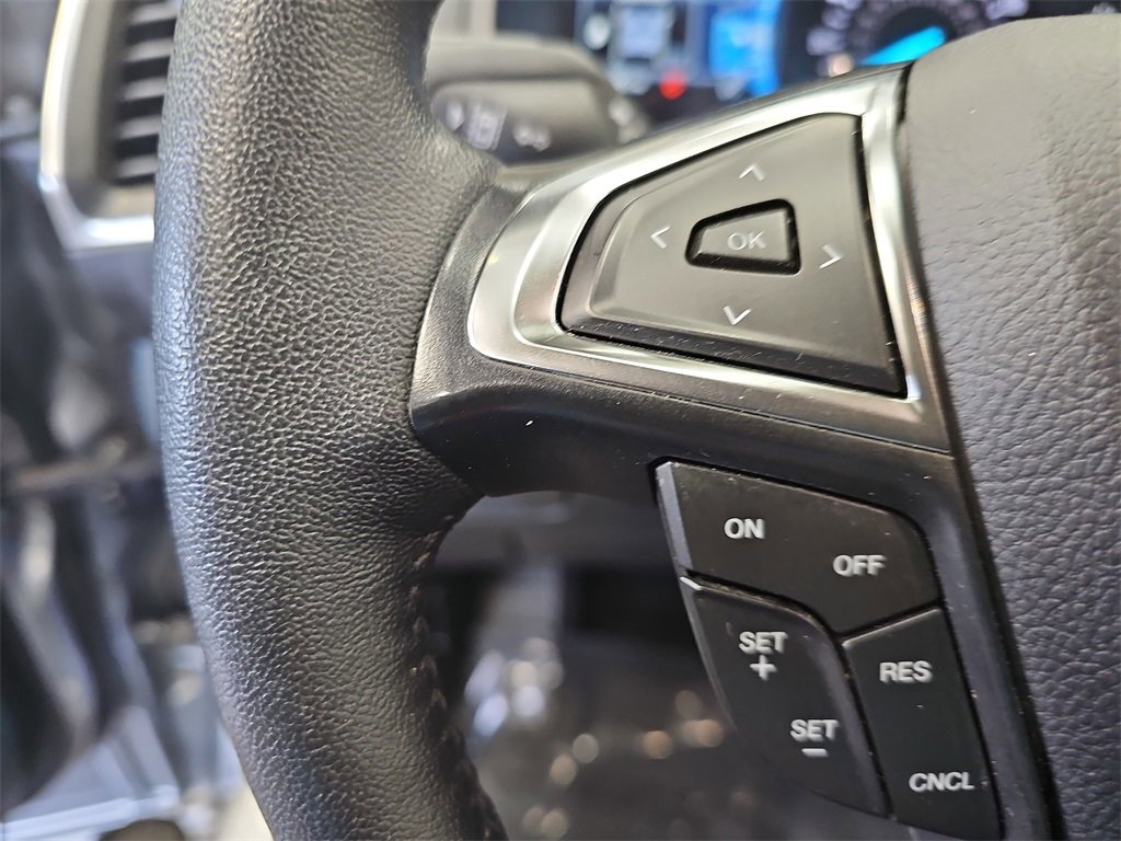 Used 2024 Ford Edge Titanium image 16