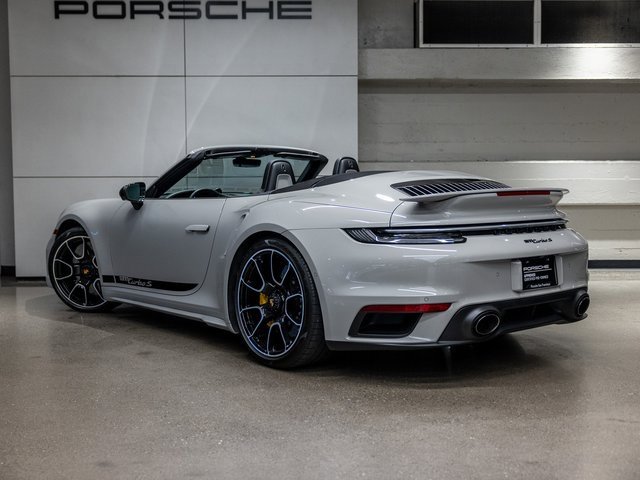 Used 2022 Porsche 911 Turbo S image 3