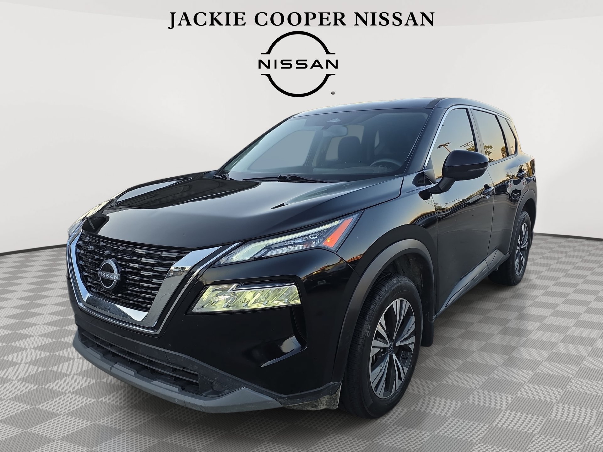 Used 2023 Nissan Rogue SV FWD image 1