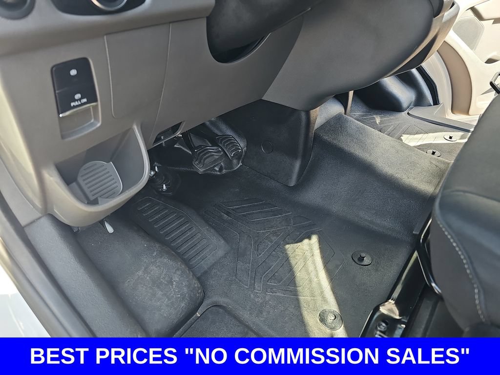 Used 2025 Ford Transit 250 Low Roof w/ Exterior Upgrade Package RWD image 13