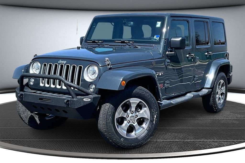 Used 2017 Jeep Wrangler Unlimited Sahara w/ Connectivity Group image 3