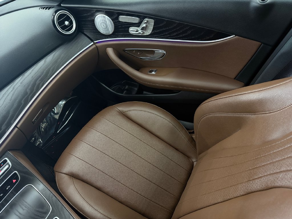 Used 2019 Mercedes-Benz E 450 4MATIC Sedan image 24