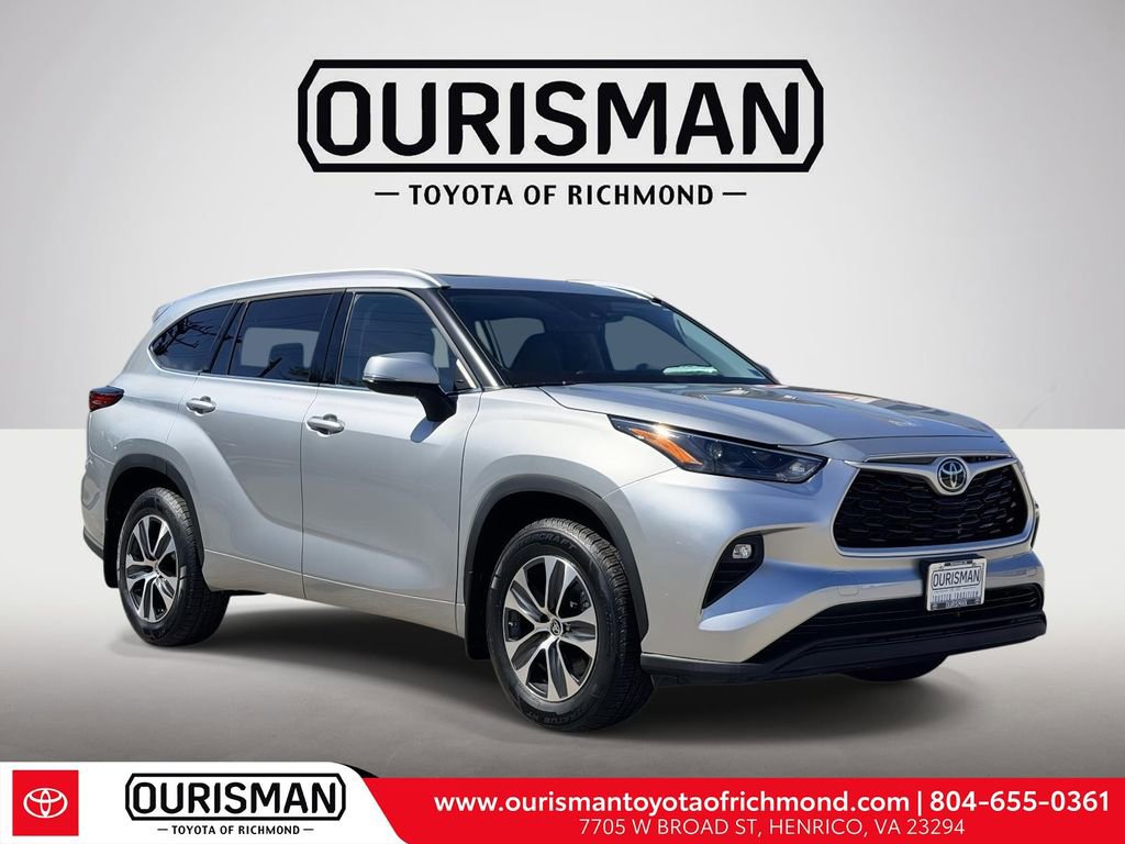 Used 2022 Toyota Highlander XLE