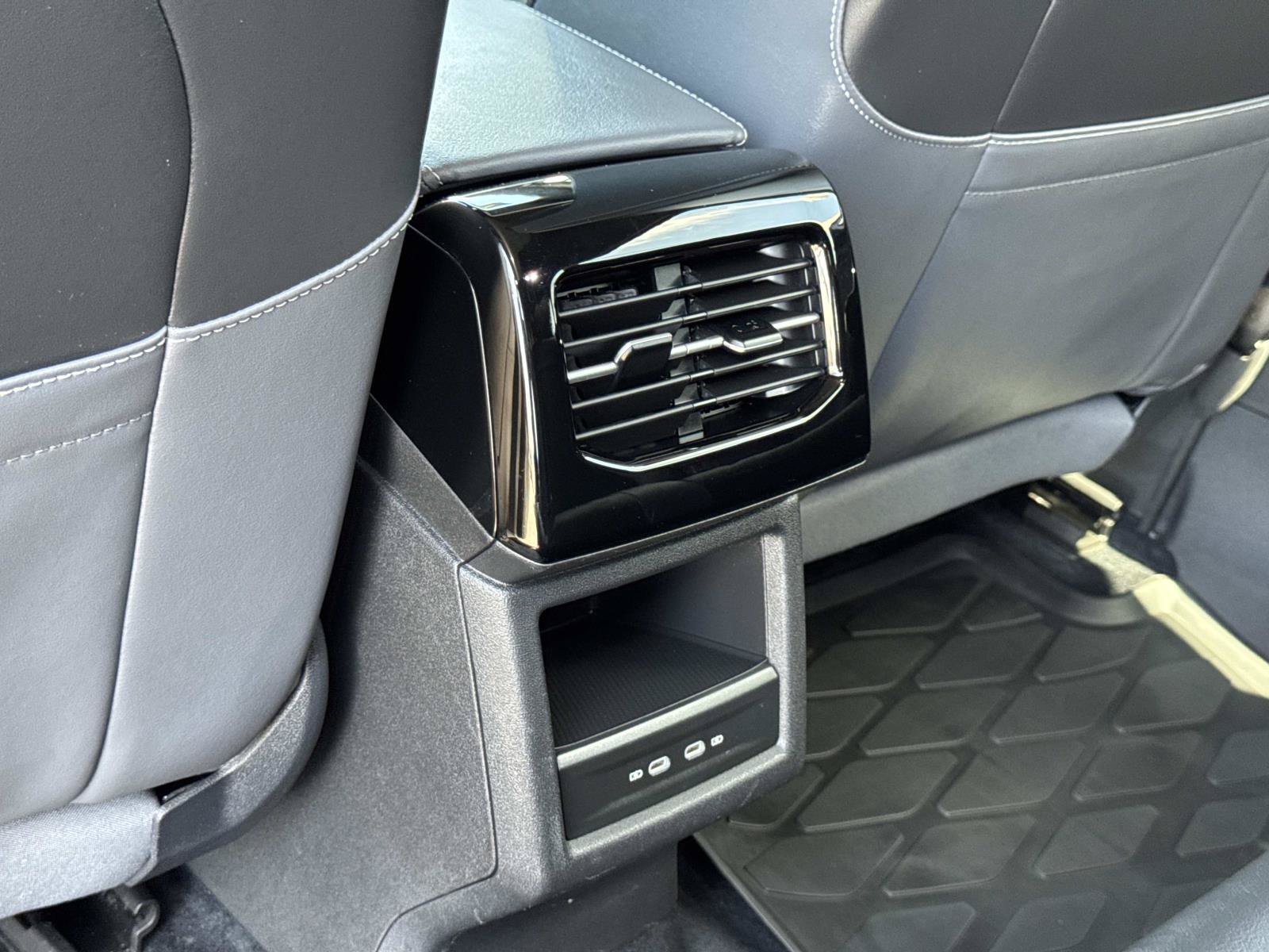 Certified 2023 Volkswagen ID.4 Pro S RWD image 28