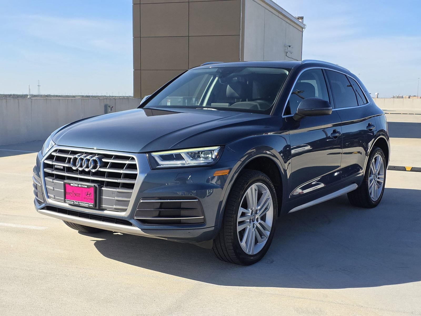 Used 2018 Audi Q5 2.0T Premium Plus w/ Premium Plus Package image 2