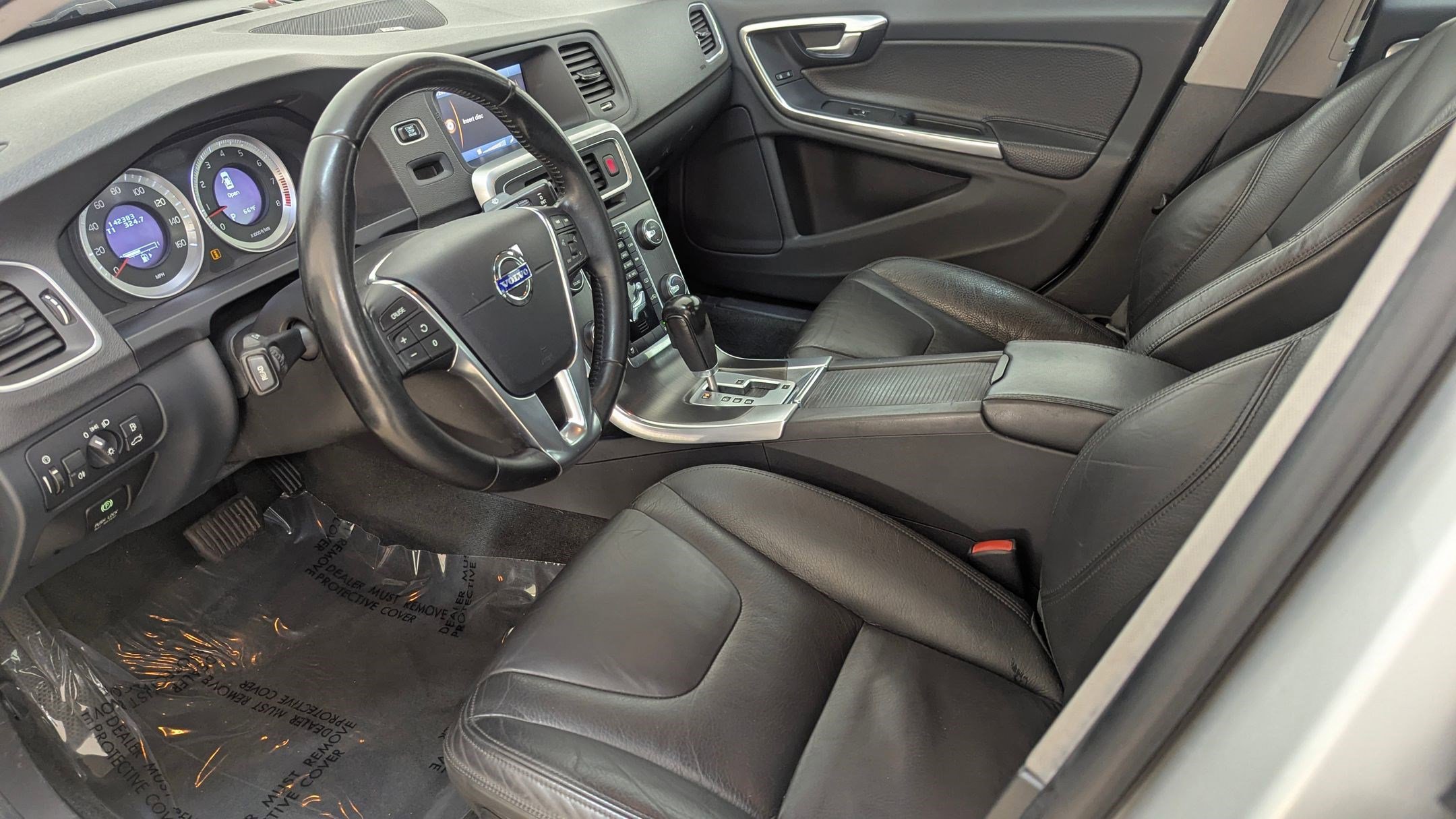 Used 2012 Volvo S60 T5 image 5