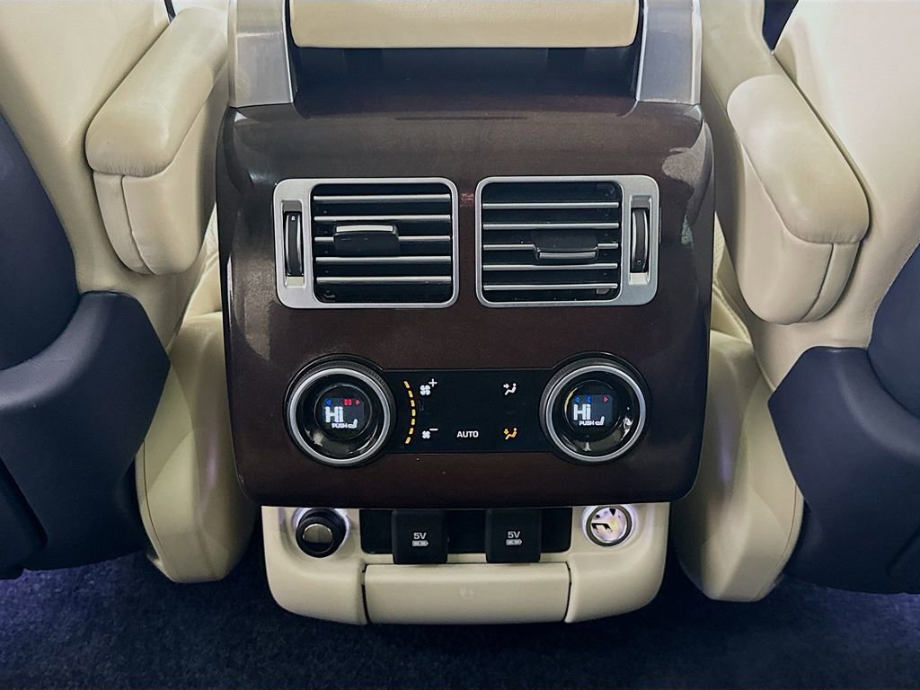 Used 2019 Land Rover Range Rover Supercharged image 27
