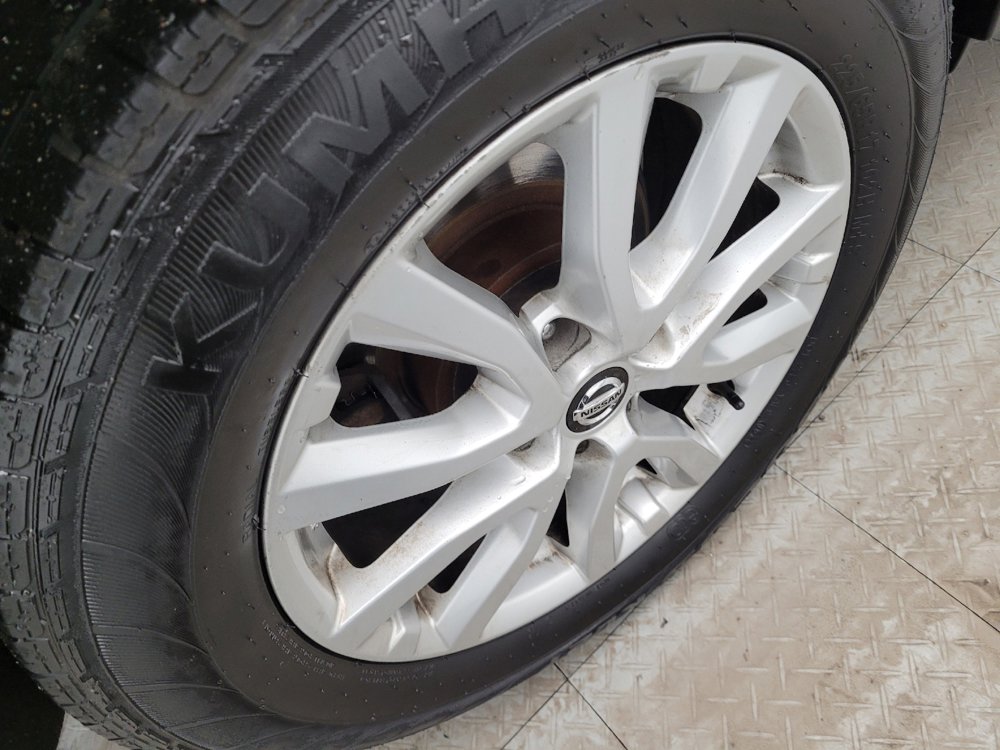 Used 2019 Nissan Rogue SV AWD/4WD image 31