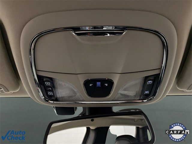 Used 2017 Jeep Cherokee Overland w/ Technology Group image 54