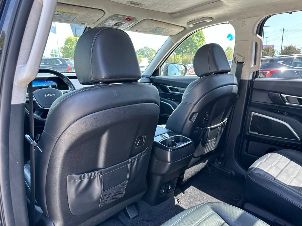 Used 2023 Kia Telluride SX Prestige AWD/4WD image 32