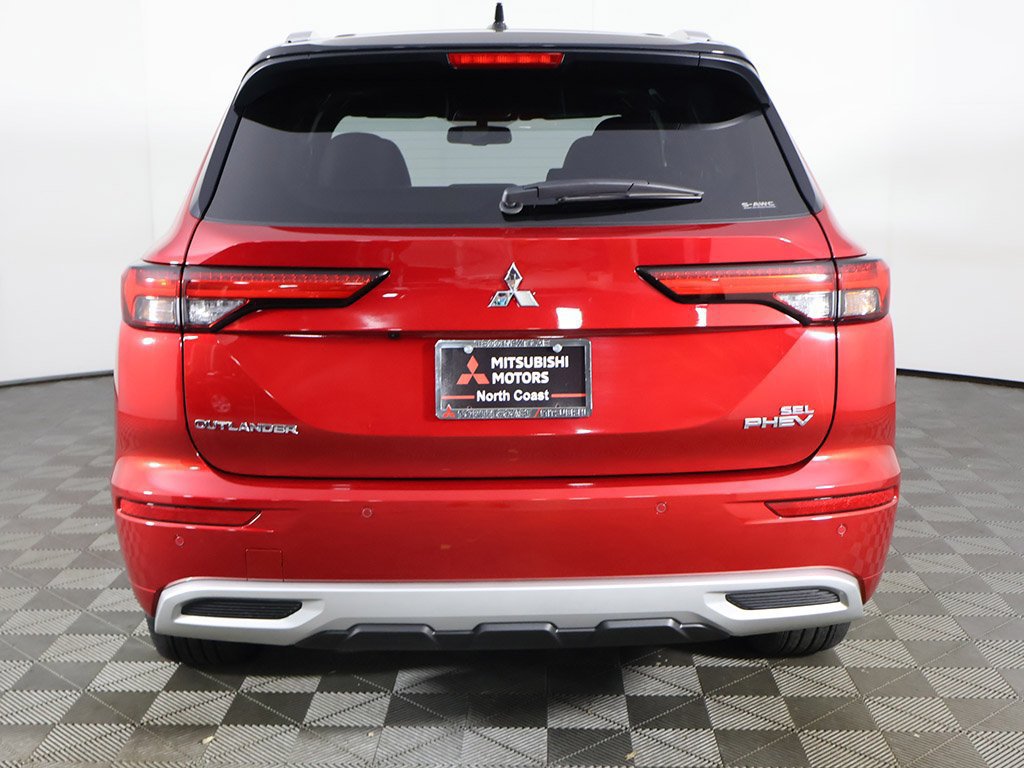 Used 2025 Mitsubishi Outlander SEL AWD/4WD image 15