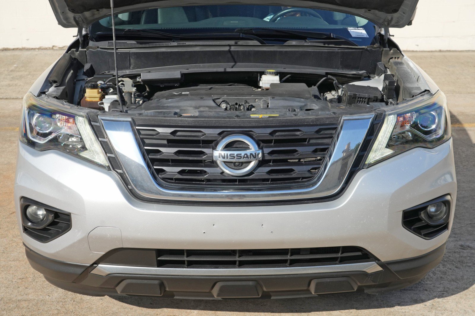 Used 2020 Nissan Pathfinder Platinum FWD image 7