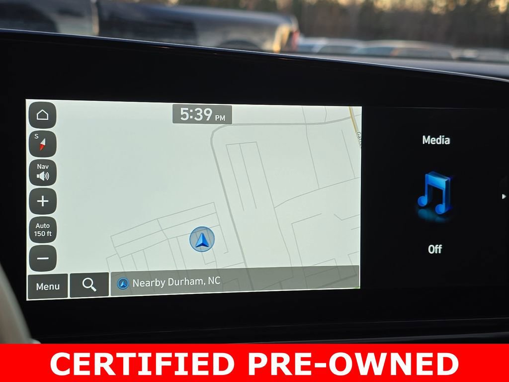 Certified 2025 Hyundai Elantra Limited image 22