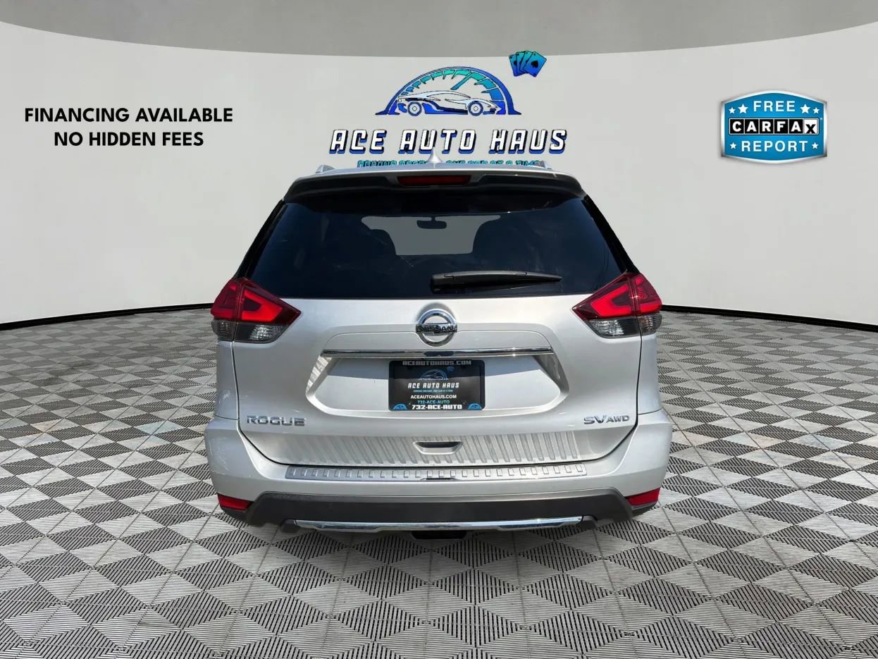 Used 2018 Nissan Rogue SV AWD/4WD image 6