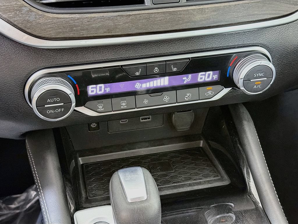 Used 2023 Nissan Altima 2.5 SL AWD/4WD image 39