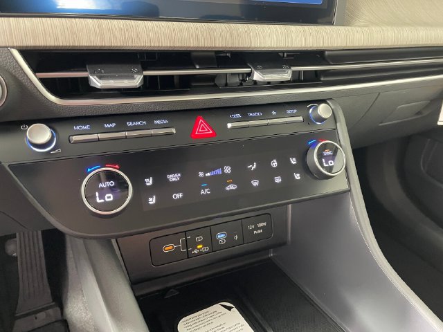 New 2026 Hyundai Sonata Limited FWD image 6