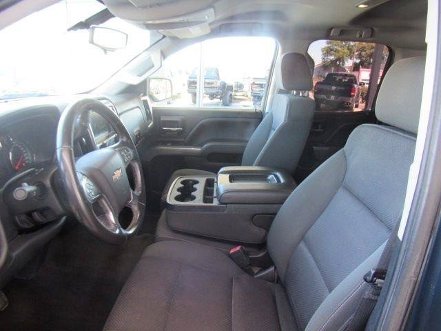 Used 2018 Chevrolet Silverado 1500 LT AWD/4WD image 23