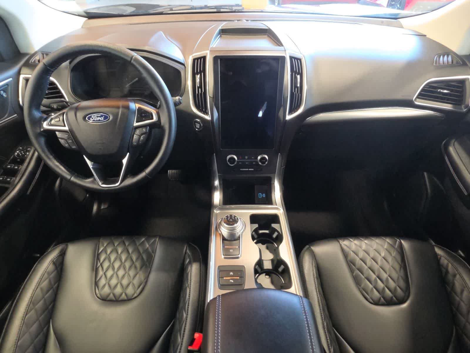 Used 2024 Ford Edge Titanium AWD/4WD image 29