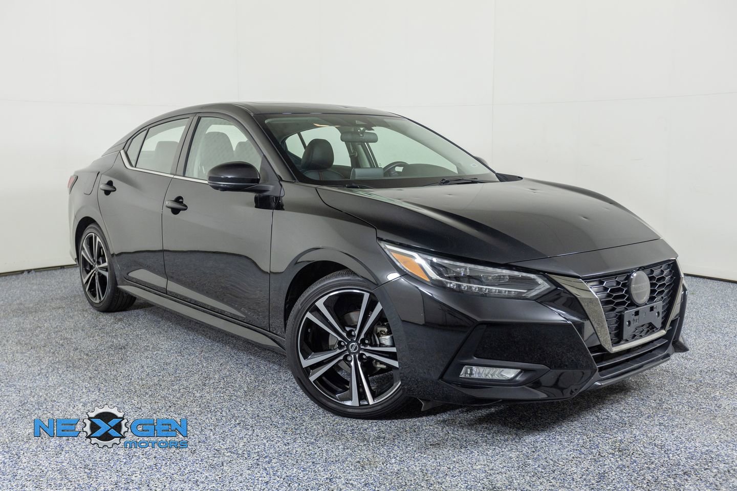 Used 2022 Nissan Sentra SR w/ SR Premium Package FWD image 1