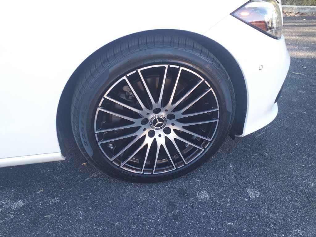 Certified 2024 Mercedes-Benz C 300 4MATIC Sedan image 9