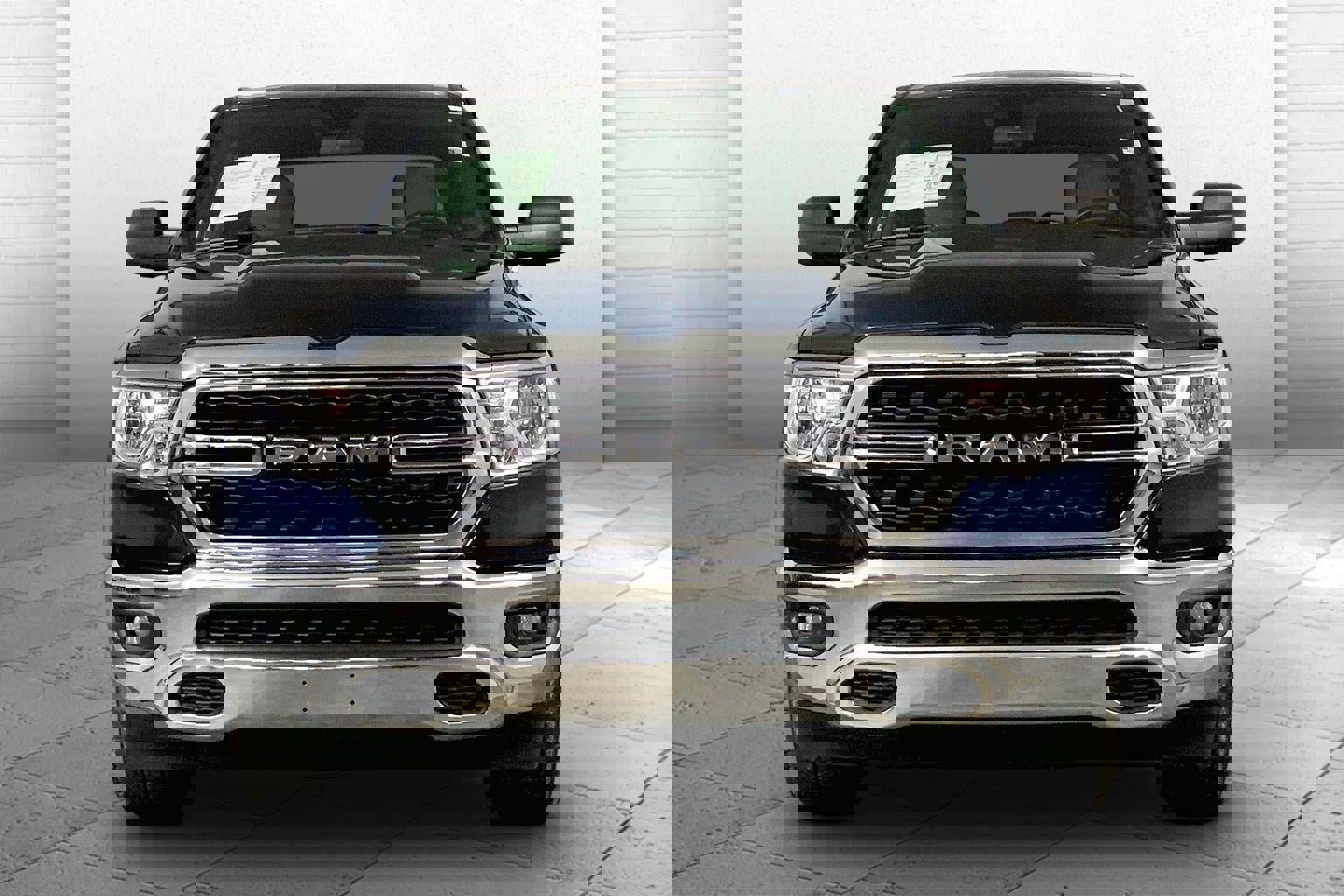 Used 2022 RAM 1500 Big Horn image 2