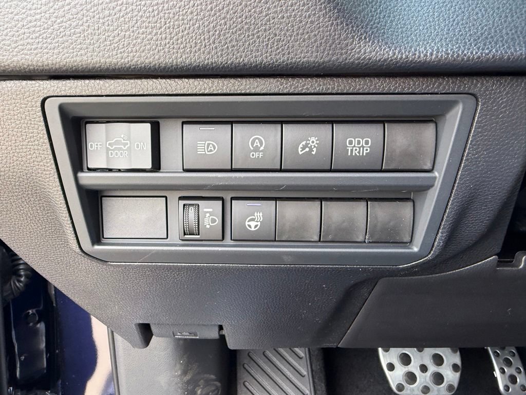 New 2026 Toyota Tundra SR5 AWD/4WD image 18