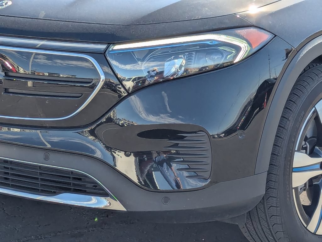 Used 2022 Mercedes-Benz EQB 350 4MATIC image 12