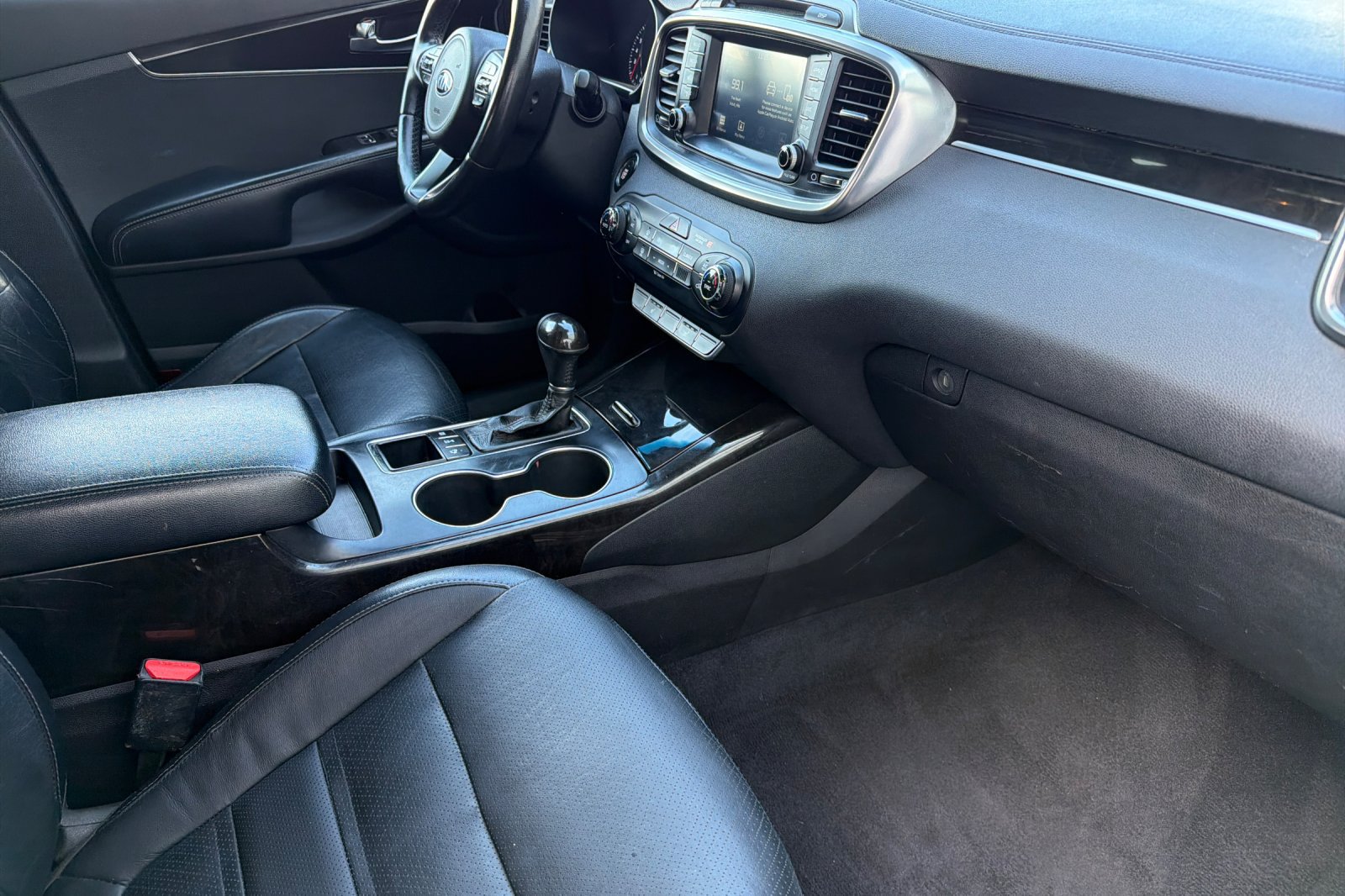 Used 2017 Kia Sorento EX AWD/4WD image 16