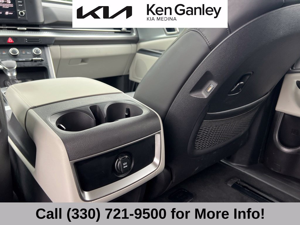 Certified 2024 Kia Carnival LX FWD image 45