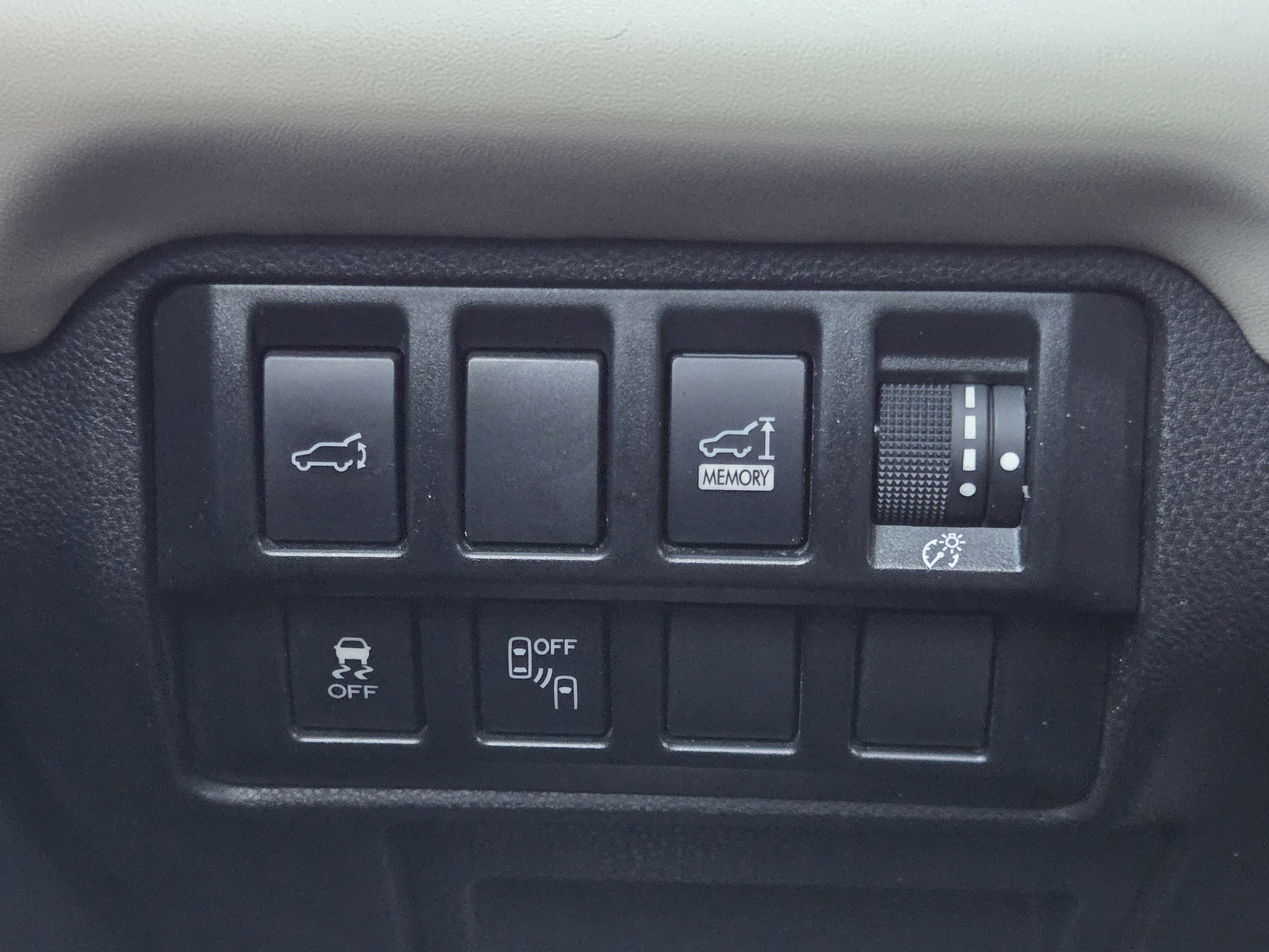 Used 2019 Subaru Ascent Limited w/ Popular Package #2 AWD/4WD image 19