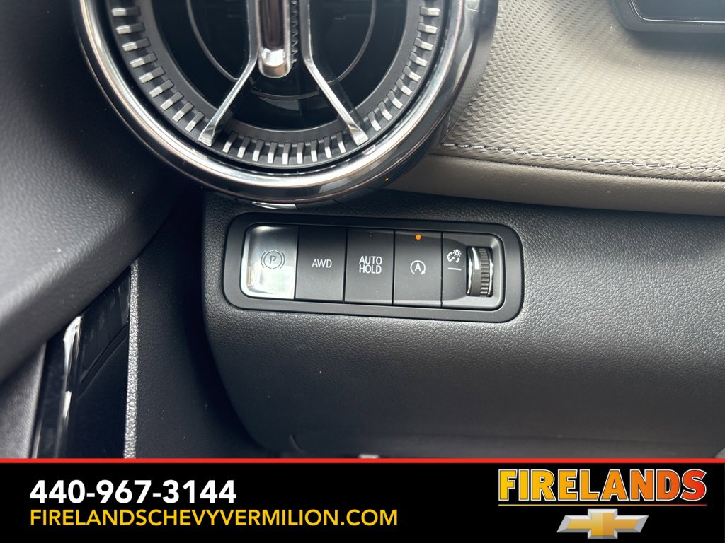 New 2026 Chevrolet Equinox LT w/ Convenience Package II image 17