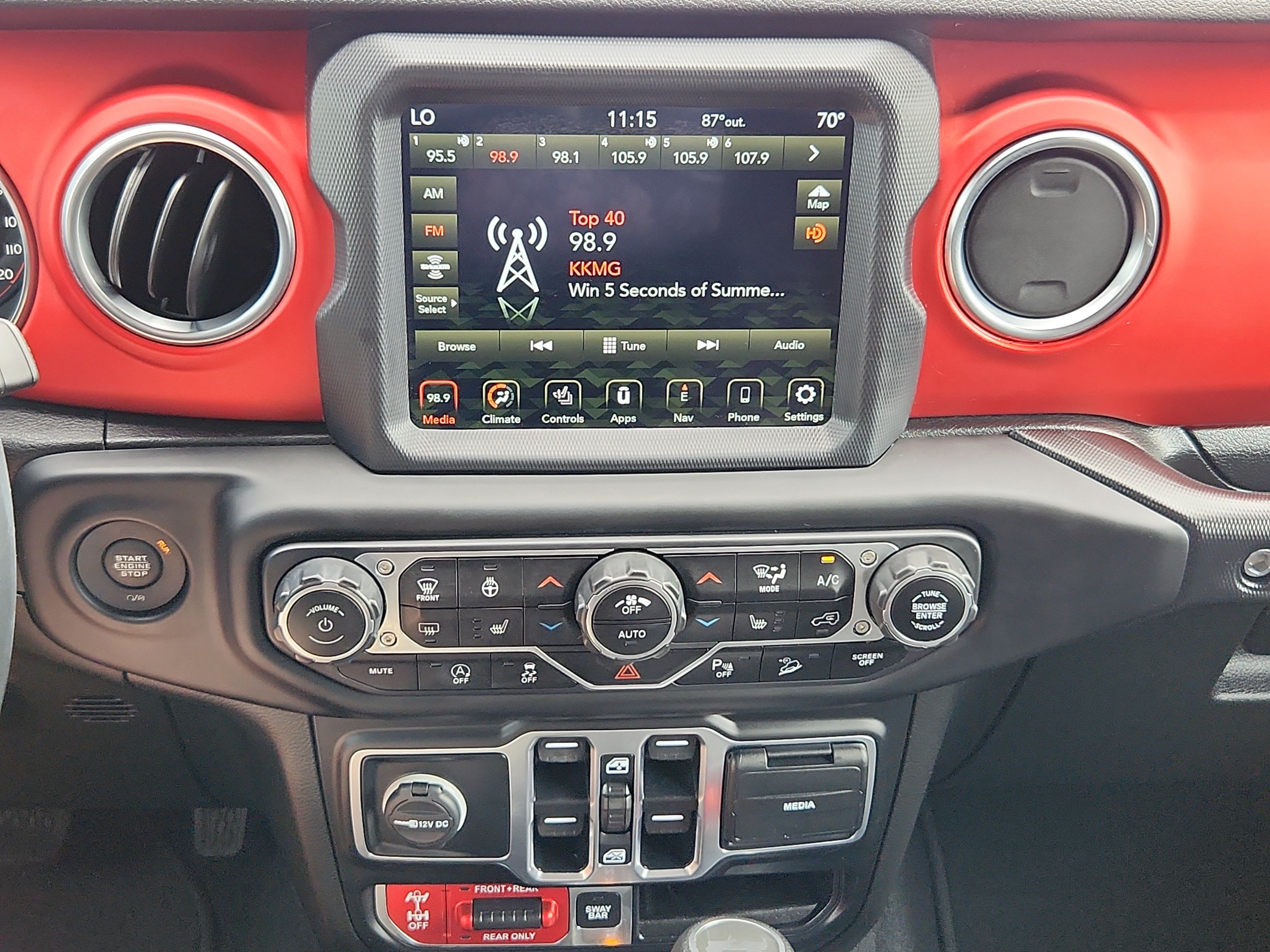 Used 2020 Jeep Wrangler Unlimited Rubicon AWD/4WD image 22