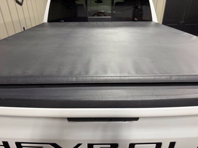 Used 2019 Chevrolet Silverado 1500 High Country w/ Technology Package AWD/4WD image 10