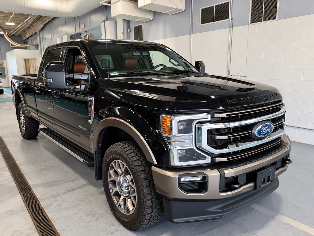 Used 2022 Ford F250 King Ranch w/ King Ranch Ultimate Package AWD/4WD image 1