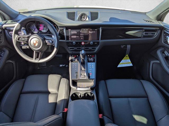 New 2026 Porsche Macan image 22