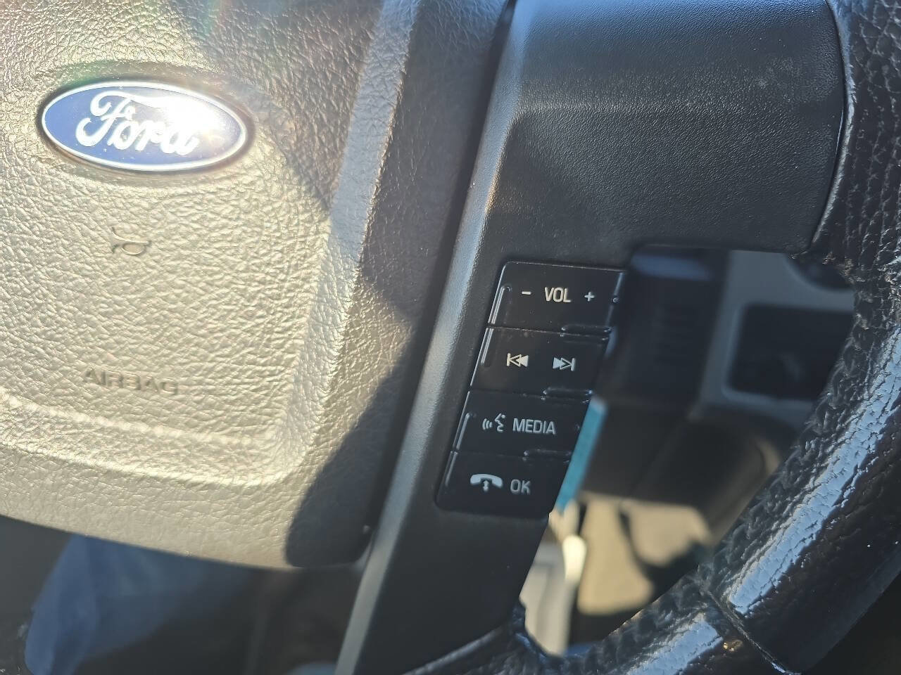 Used 2014 Ford F150 XLT w/ Equipment Group 302A Luxury image 15