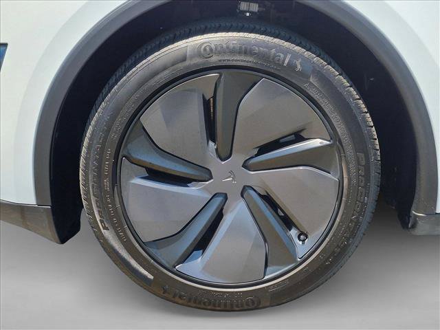 Used 2026 Tesla Model Y Long Range AWD/4WD image 23