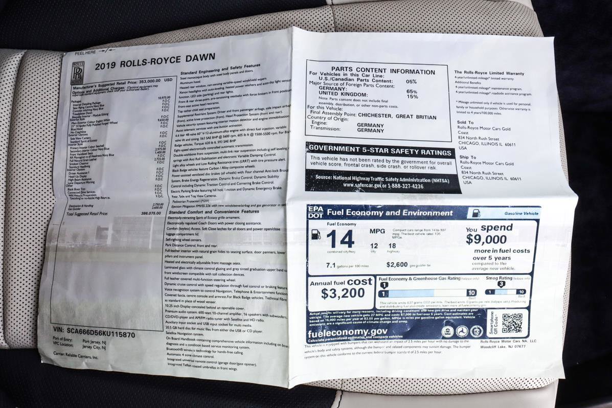 Used 2019 Rolls-Royce Dawn image 11