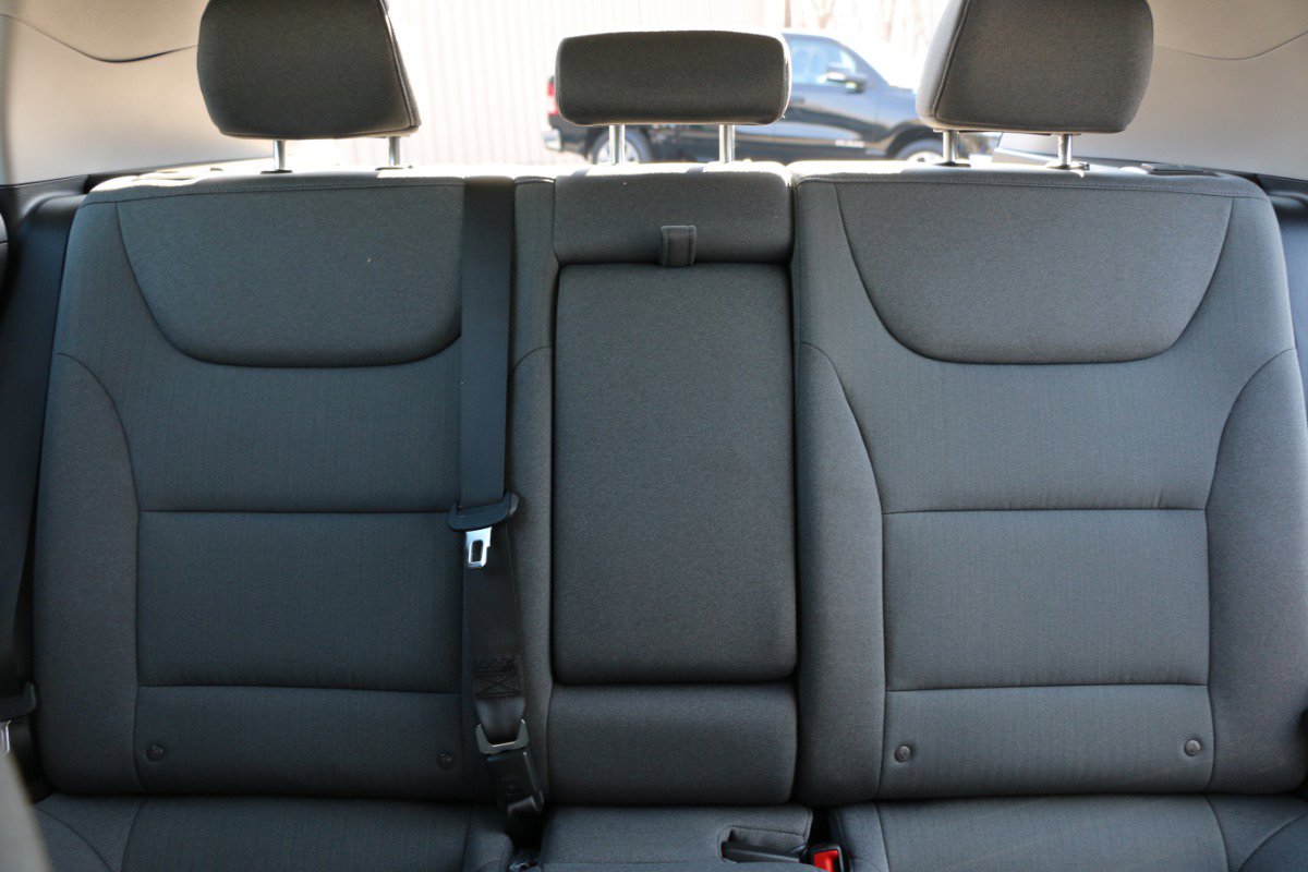 Used 2021 Hyundai Ioniq SE FWD image 27