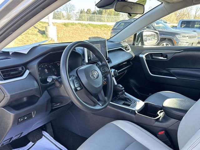 Used 2023 Toyota RAV4 XLE image 10