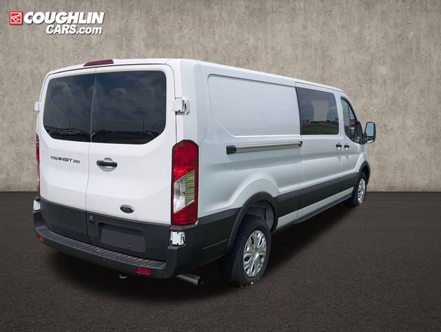 New 2025 Ford Transit 250 Low Roof w/ Exterior Upgrade Package RWD image 7