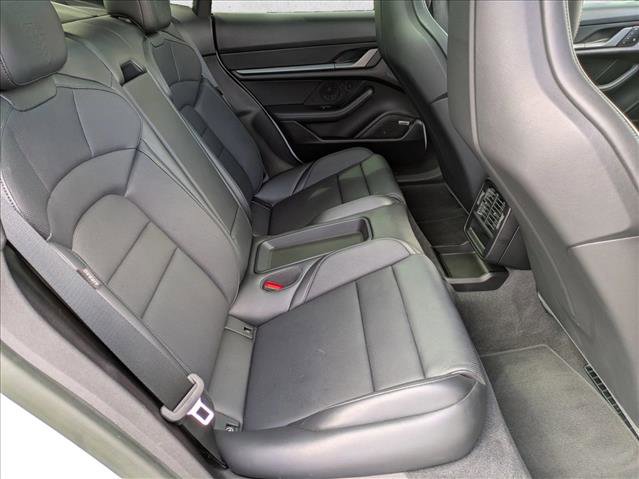 Used 2024 Porsche Taycan image 19