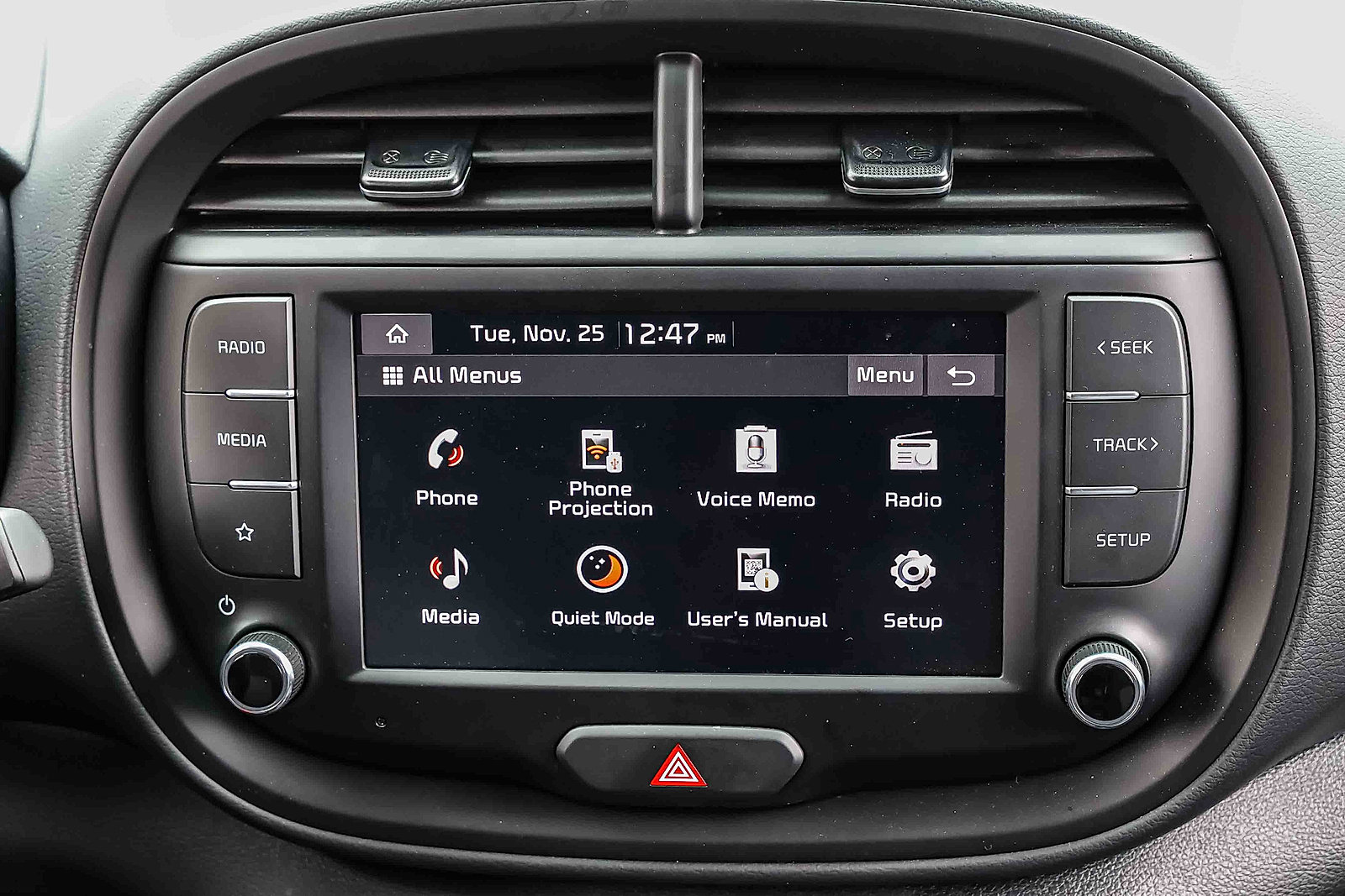 Certified 2025 Kia Soul LX w/ LX Technology Package image 12