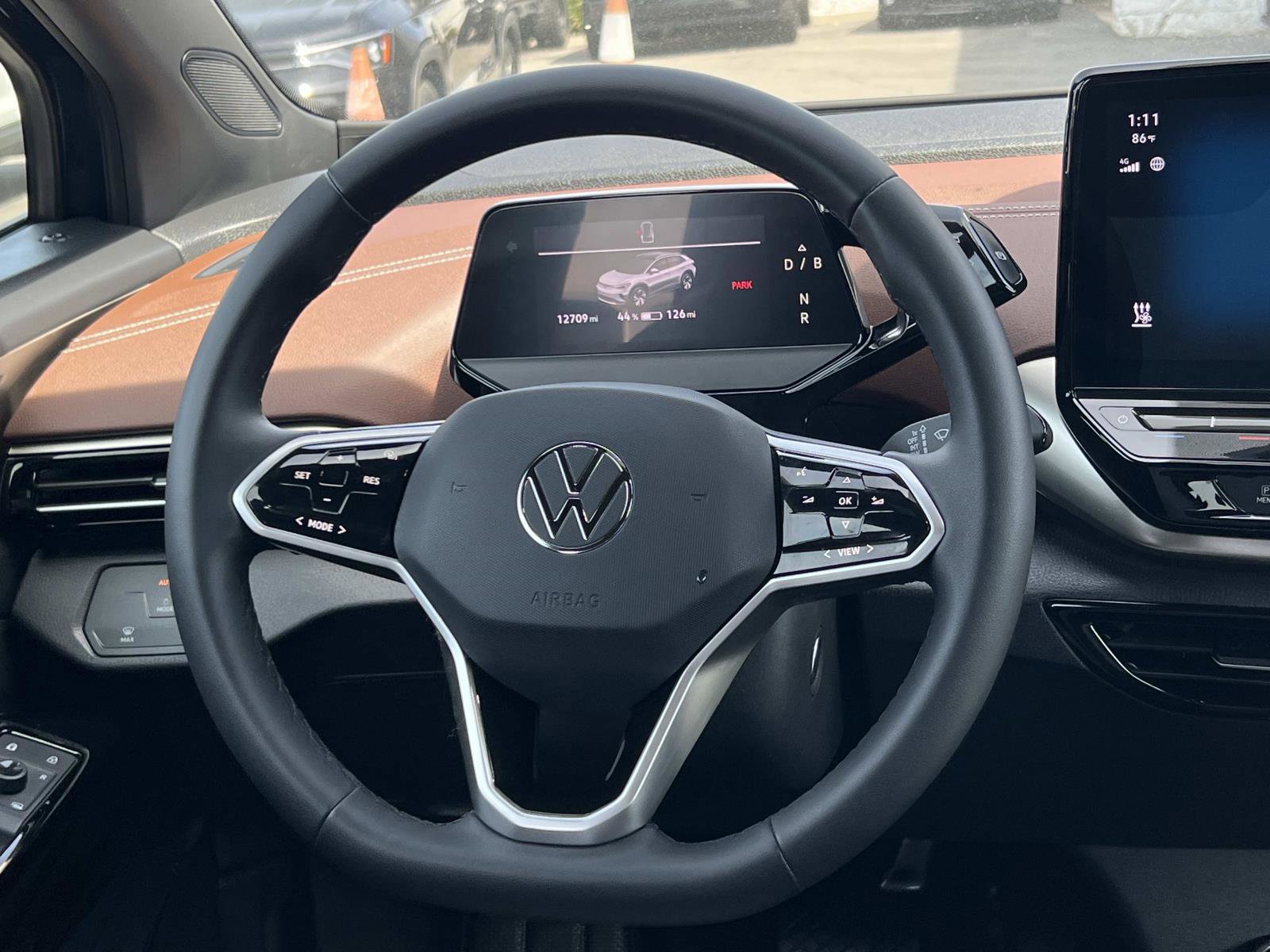 Used 2023 Volkswagen ID.4 Pro image 8