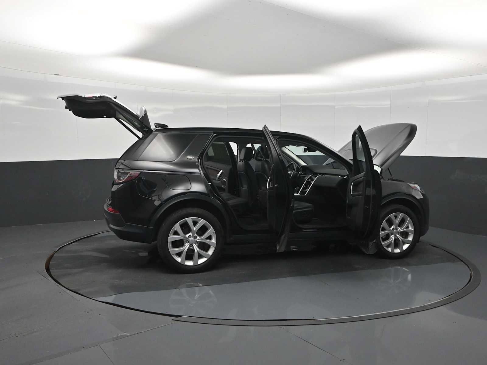 Used 2020 Land Rover Discovery Sport SE AWD/4WD image 47